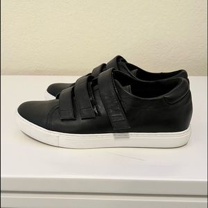 Kenneth Cole Velcro Slip On Shoes